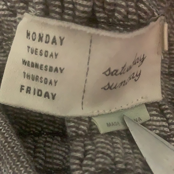 Saturday Sunday | Women’s Sleeveless Dress S I373 - Picture 9 of 10